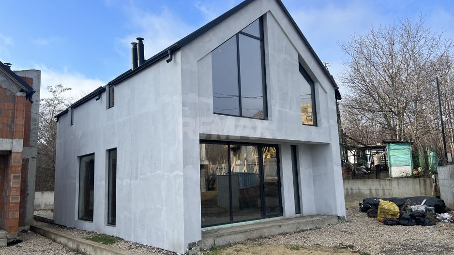 Casa Scandinava sect.Petricani - Poză 1