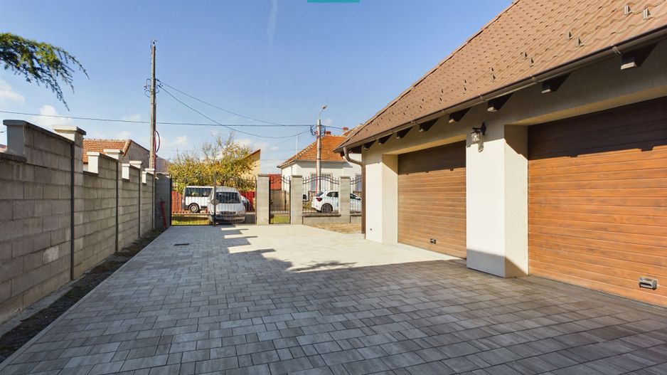 Vilă la sol cu 3 camere în Pârneava - Poză 24