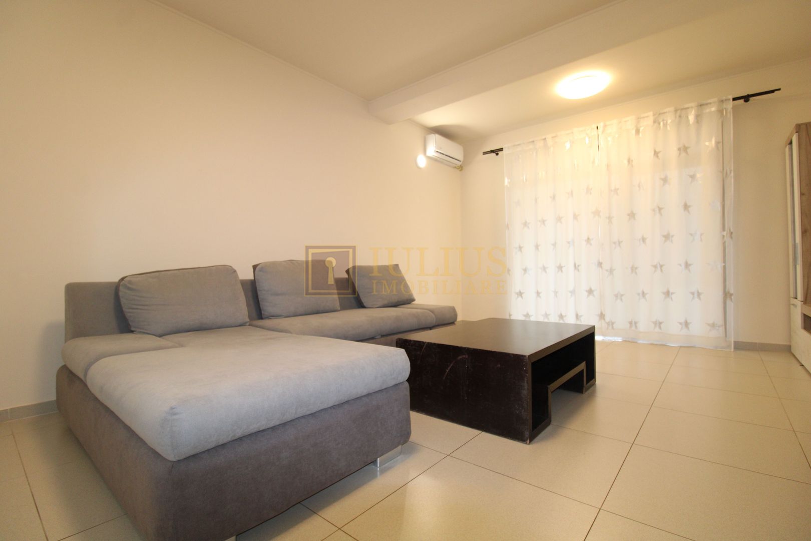 Casa Giroc, 4 camere, 2 bai, curte interioara. - Poză 3