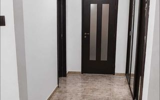 Apartament  2 camere ,decomandat , Bld.Alexandru cel bun 55 mp - Poză 4