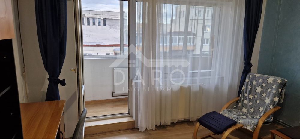 Garsoniera, Tudor - Poză 3