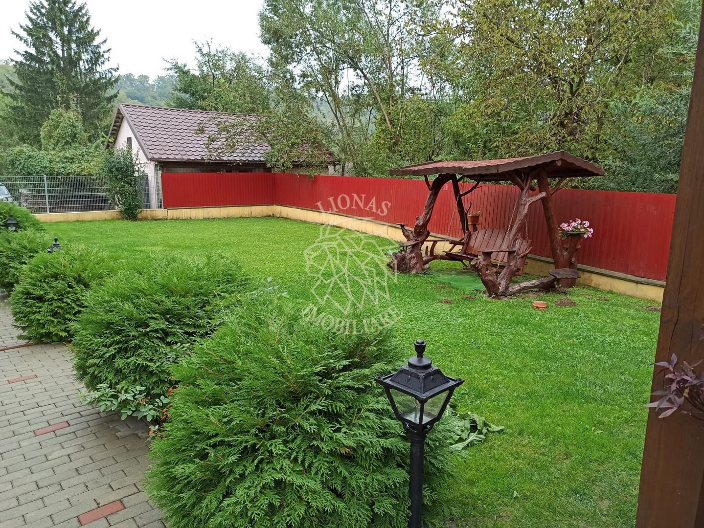 Apartament la casa 3 camere-curte-piscina-foisor-Zona Podul Jelnei - Poză 7