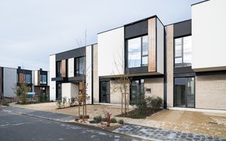 Vila tip UV03 mobilata complet in Amber Forest-prima inchiririere - Poză 2