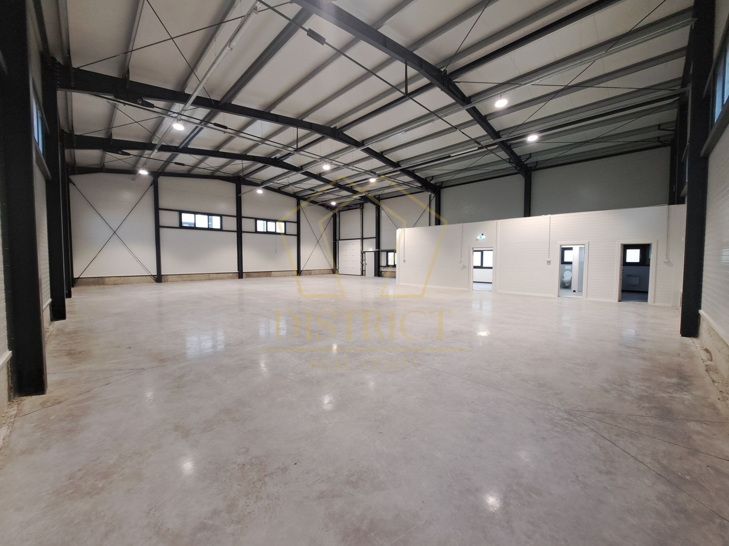 COM 0% Hala servicii, birouri și depozitare la prima inchiriere | Giarmata-Vii - Poză 2