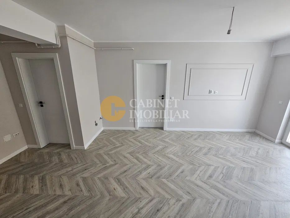 Cug- Apartament cu 1 Camera -38 Mp + Loc de Parcare - Poză 2