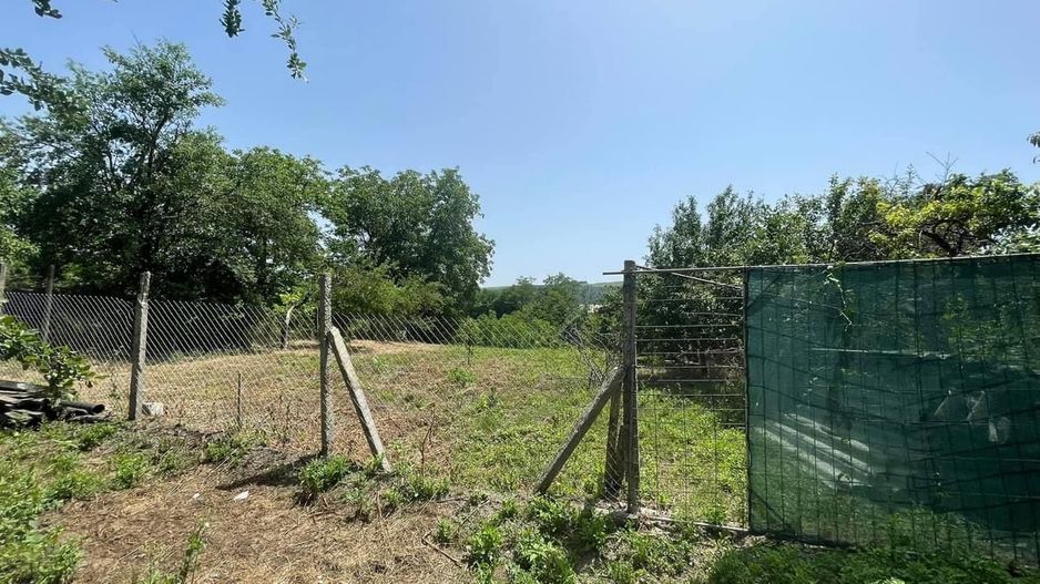 Se vinde casa si teren,  intravilan Tulnici/VN - Poză 9