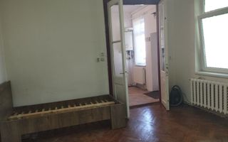 Apartament cu 1 Cameră și Curte – Gruia, Zonă de Case - Poză 3