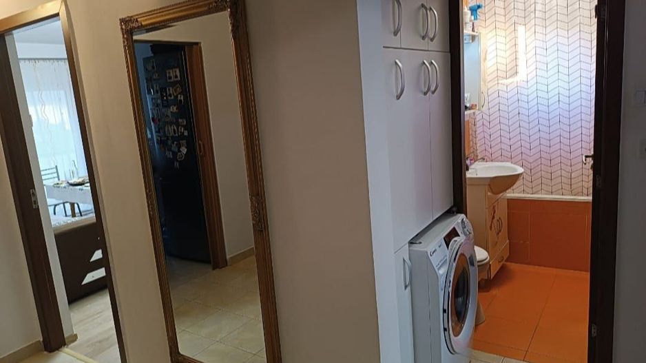 Vând apartament 3 camere MICRO 17 - Poză 5