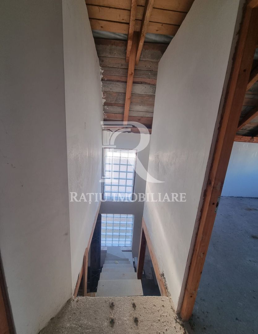 Casa cu 4 camere | Semifinisata | Zona Archia | Deva | Hunedoara - Poză 14