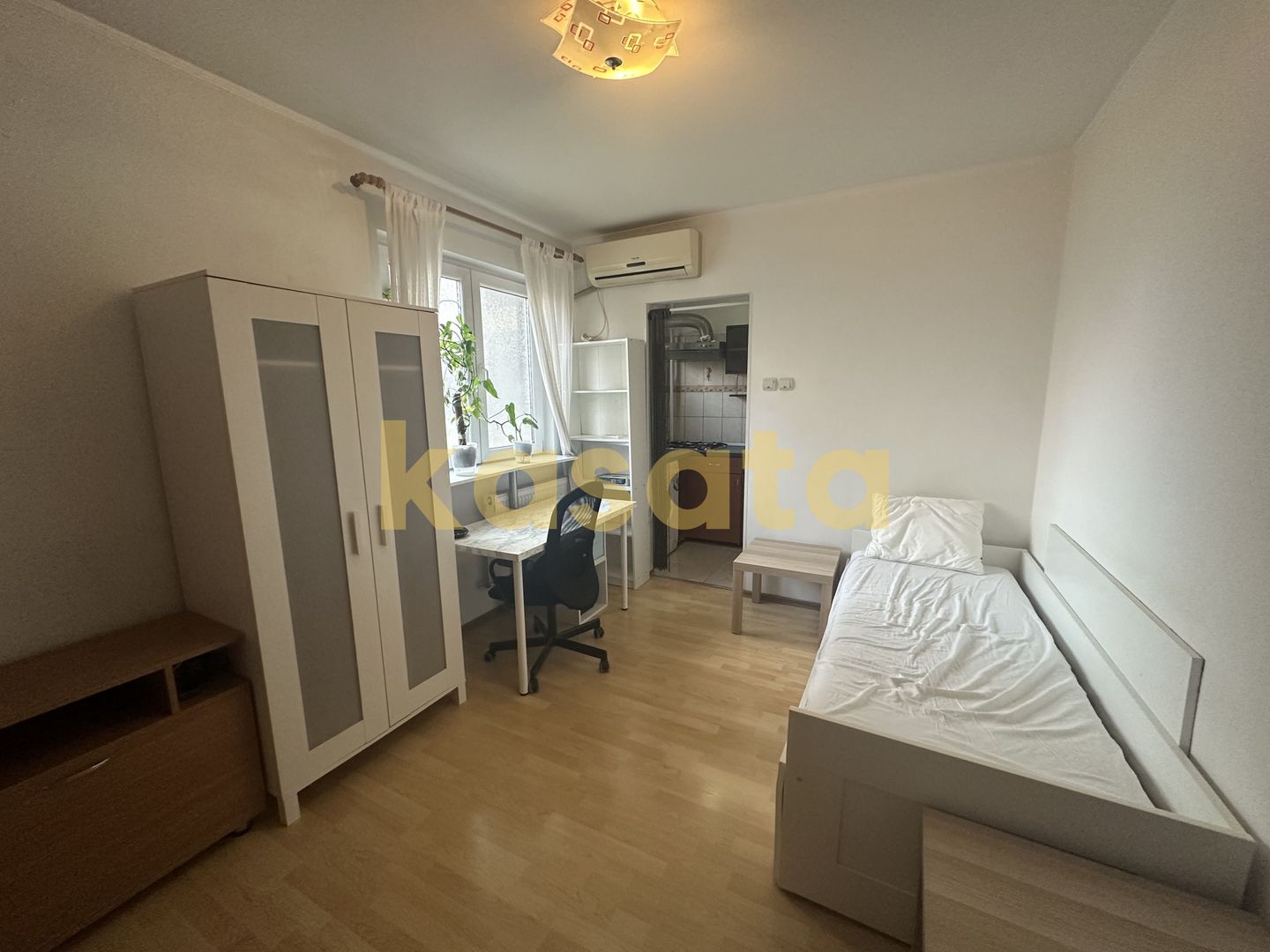 Garsoniera | Investitie | Etaj Intermediar | Langa AFI - Poză 2