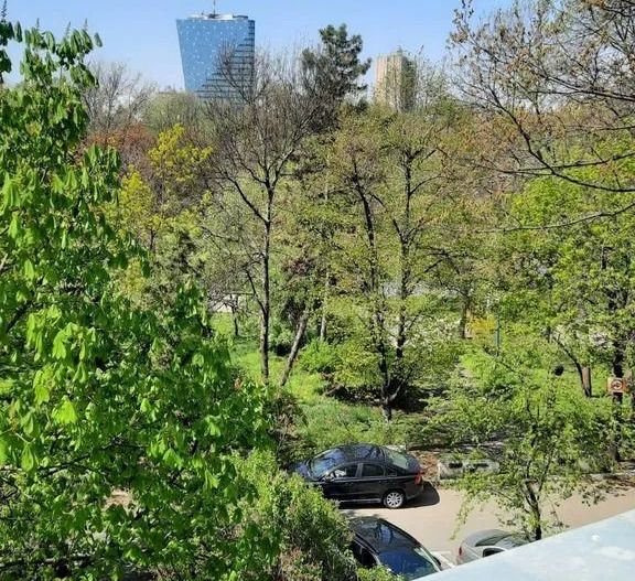 AP. 2 CAMERE TEI, BLOC REABILITAT, BUCATARIE INCHISA, MOBILAT MODERN - Poză 12