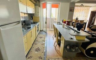 💥 Apartament de inchiriat 3 camere zona Calea Moldovei - Poză 1