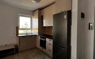 Apartament 2 camere mobilat/utilat - zona Avantgarden - Poză 2