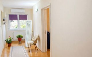Apartament la casa + teren - de vanzare | Unirea - Poză 1