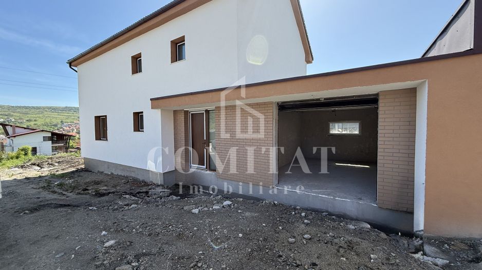 Case cu garaj Chinteni zona străzii Ana Aslan - Poză 8