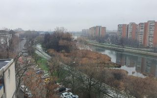 Apartament cu 2 camere decomandat Splaiul Crisanei - Poză 6