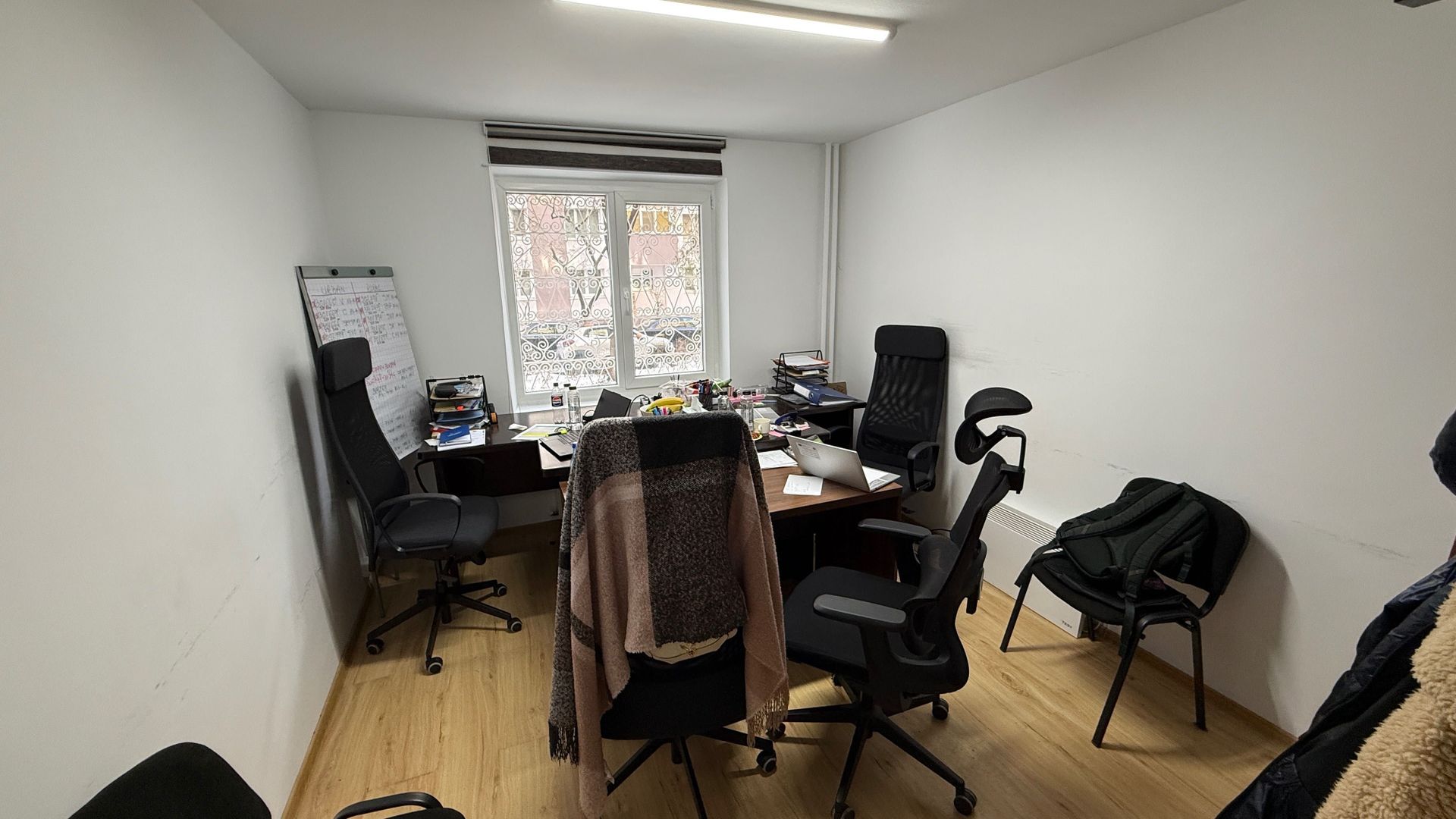 De vanzare 4 Camere, Crangasi,  Renovat 2025 - Poză 2