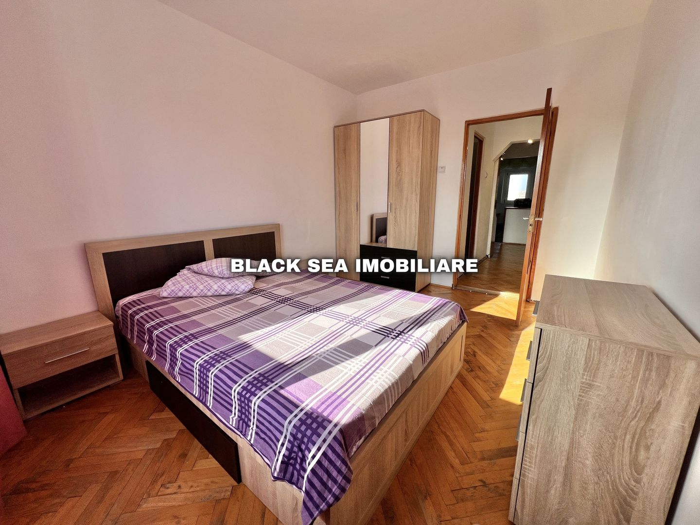 Apartament 3 camere de vanzare - zona Tomis 3 - Gaze / Ocazie Unica - Poză 7