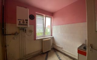 Apartament 2 camere decomandate orientat Sud, et 3/4, P-ta M. Viteazu! - Poză 6