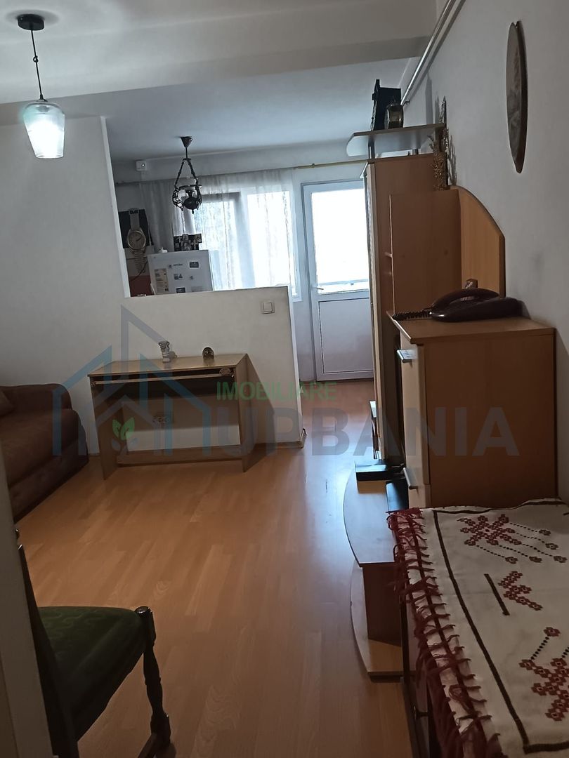Apartament 2 camere, 50 mp, mobilat si utilat, cu centrala termica, Nicolina, aproape de Pallas - Poză 4