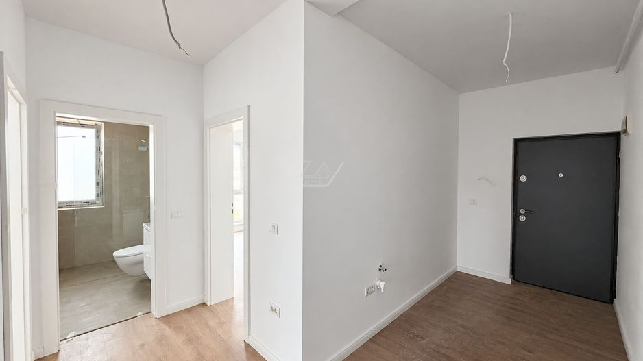 Apartament nou cu bucatarie inchisa. Clima. Langa magazin si transport in comun. - Poză 9