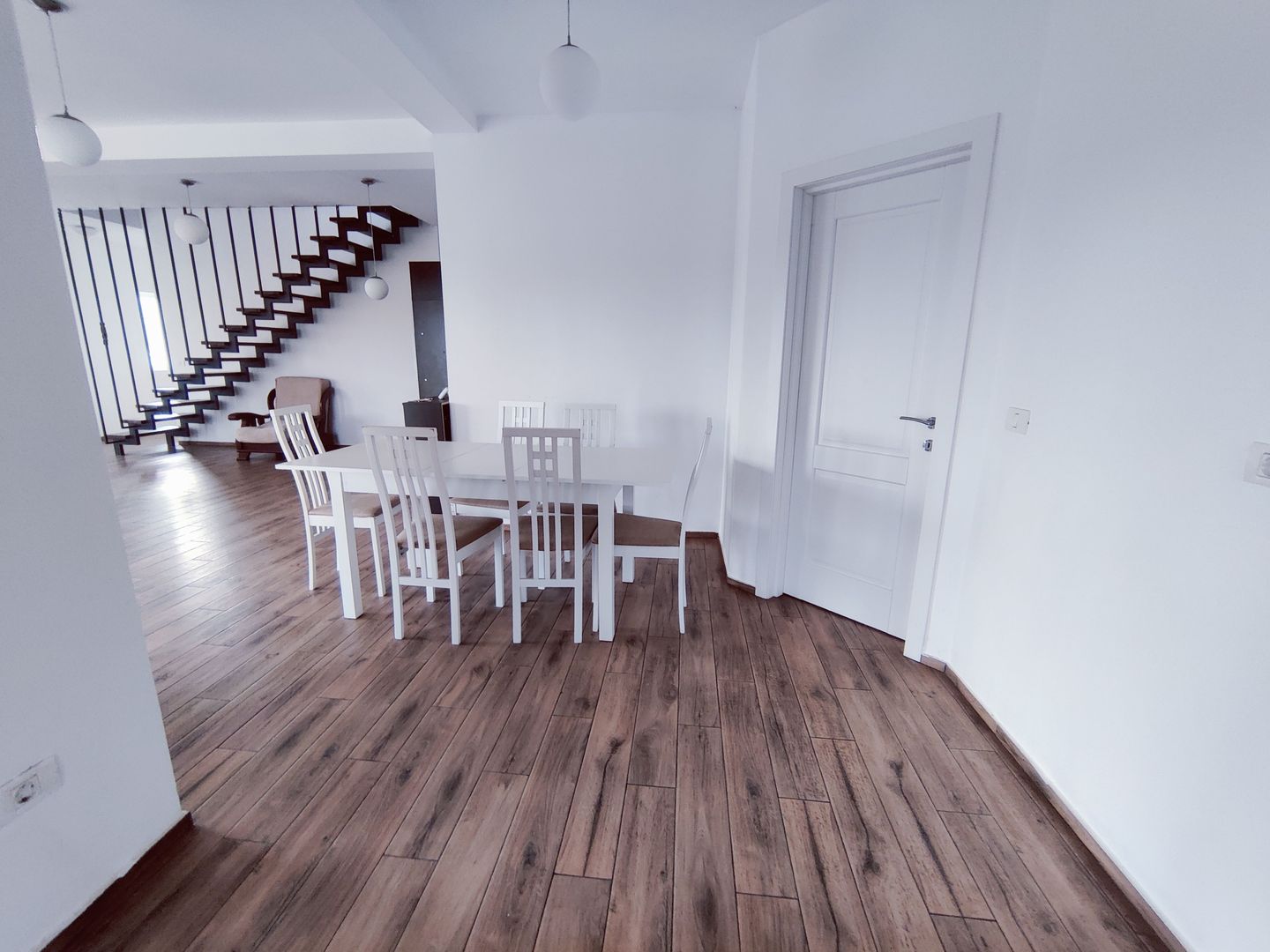 CASA SACALAZ 170 MP CU 640 MP TEREN - Poză 4