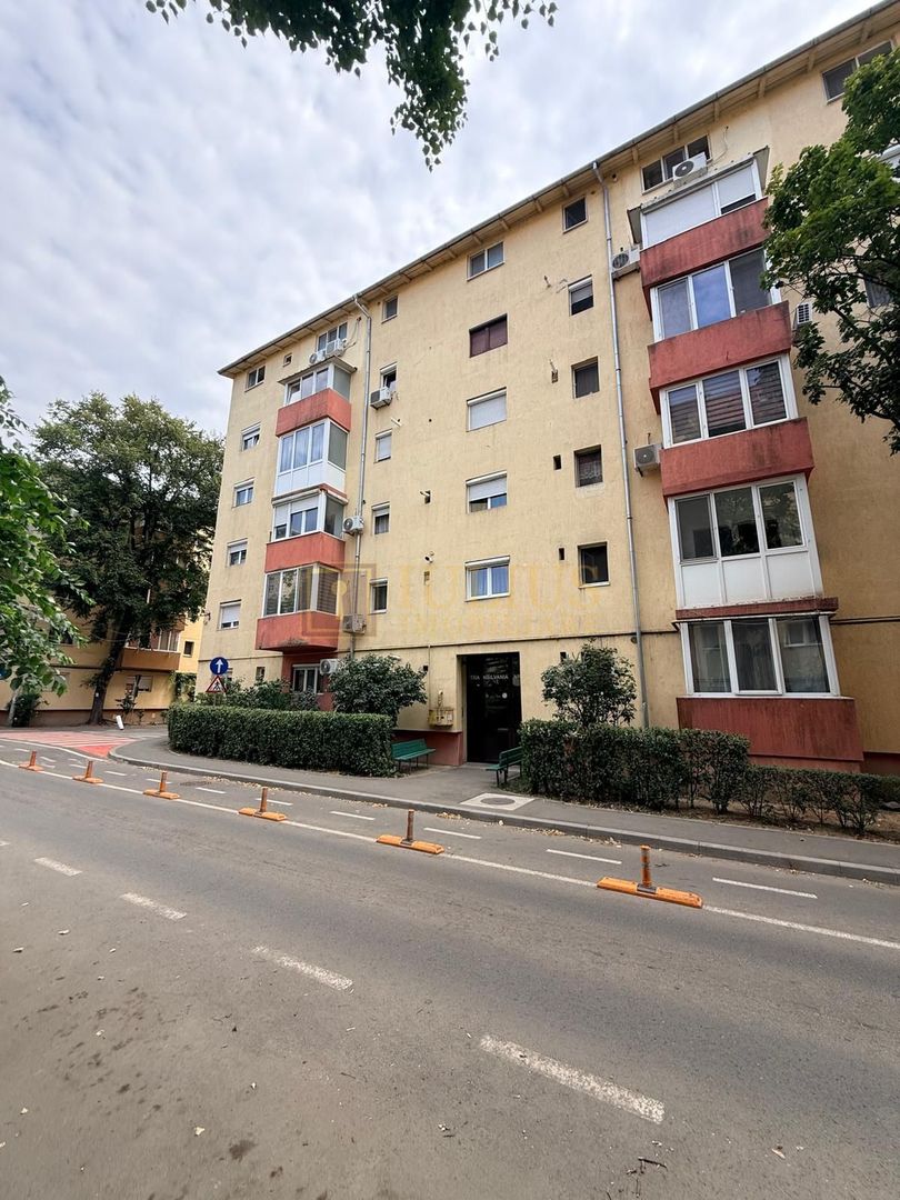 2 dormitoare| mansarda inalta| Dambovita langa Lidl| - Poză 13