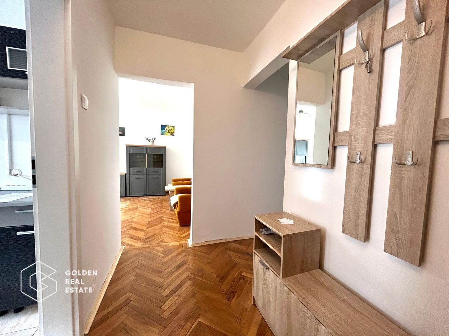 Apartament cu 3 camere, etaj 3, zona 300 Micalaca - Poză 12
