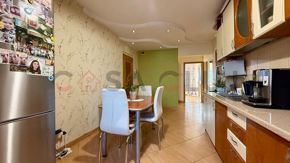 3 camere decomandate, la cheie, etaj intermediar, Lidl Mărăști!! - Poză 12