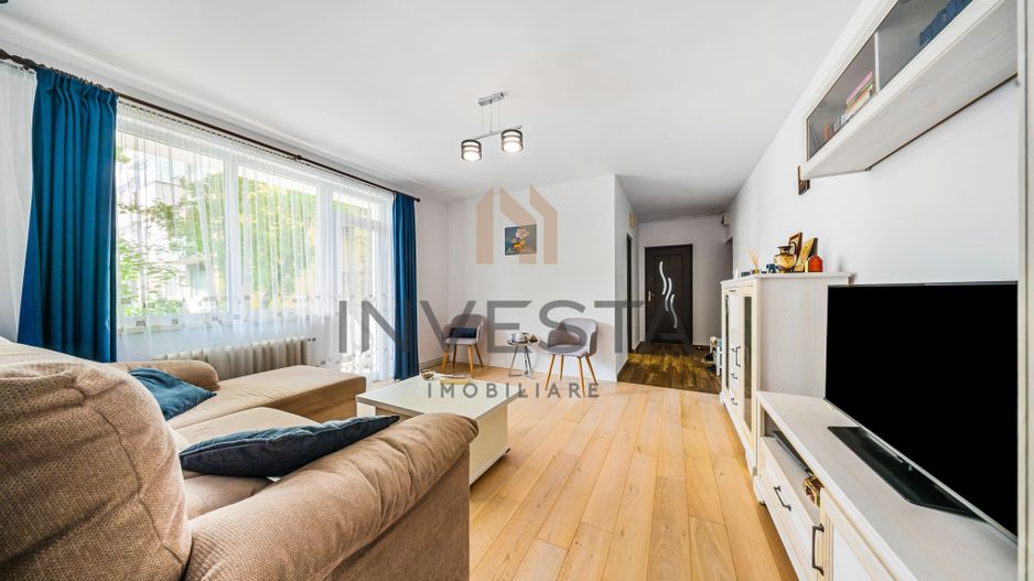 Apartament 3 camere, renovat, balcon 11 mp, etaj 1, strada Unirii! - Poză 2