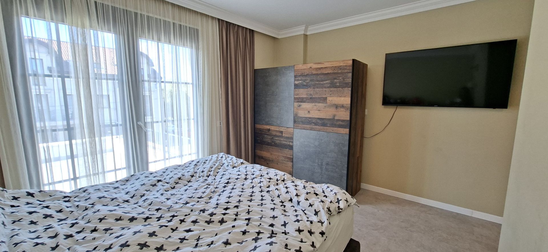 Vila spatioasa cu piscina - Dumbravita/Padurea Verde - Poză 26