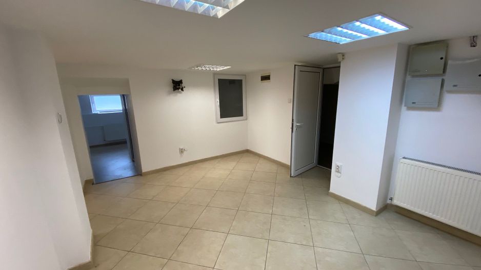 Spatiu de birou -zona strada Cluj - Poză 13