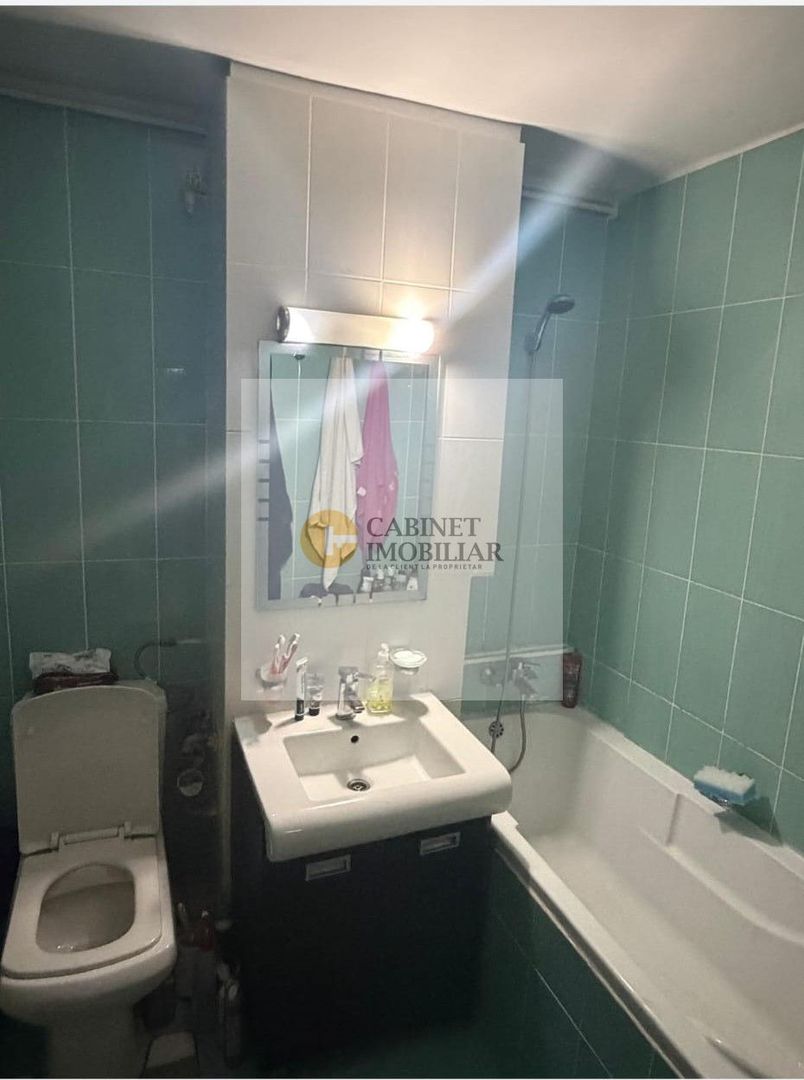 3 camere - 70MP | Decomandat | 2 Balcoane | Crangasi - Poză 5