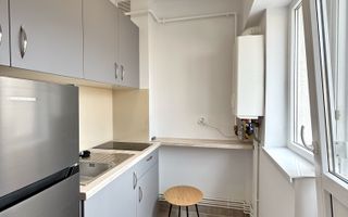 Garsoniera de închiriat | b-dul Traian ( Karaffe) | etaj 4/8 | cu lift - Poză 3
