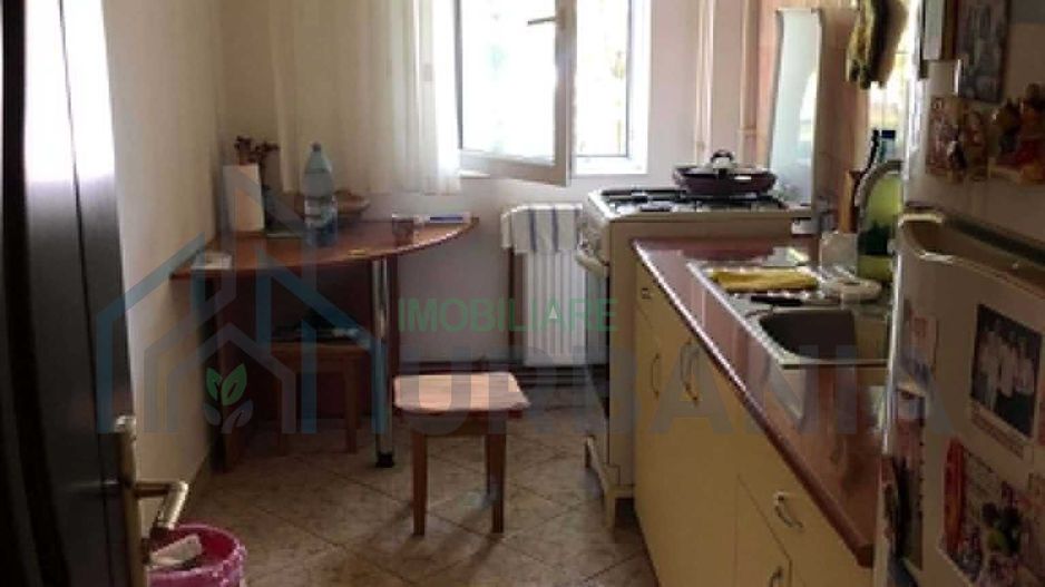 Apartament 2 camere, decomandat, zona Bularga, Baza 3, Iași - Poză 1