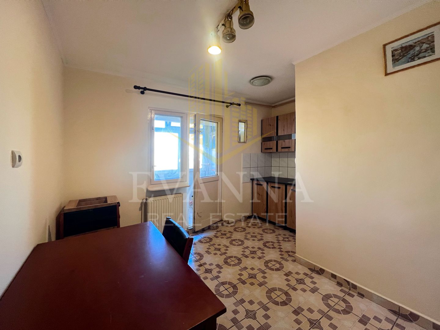 2 camere de inchiriat, decomandat, etaj intermediar - Str. Macului - Poză 8