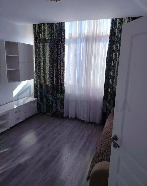 Apartament 2 camere de închiriat, decomandat, mobilat și utilat, cu aer condiționat și loc de parcare privat, Valea Adâncă (Str. Costea Vodă) - Poză 4