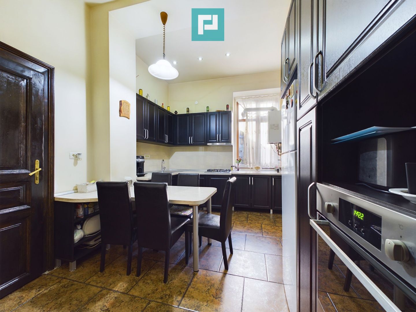 Apartament ultracentral cu 4 camere - Poză 13