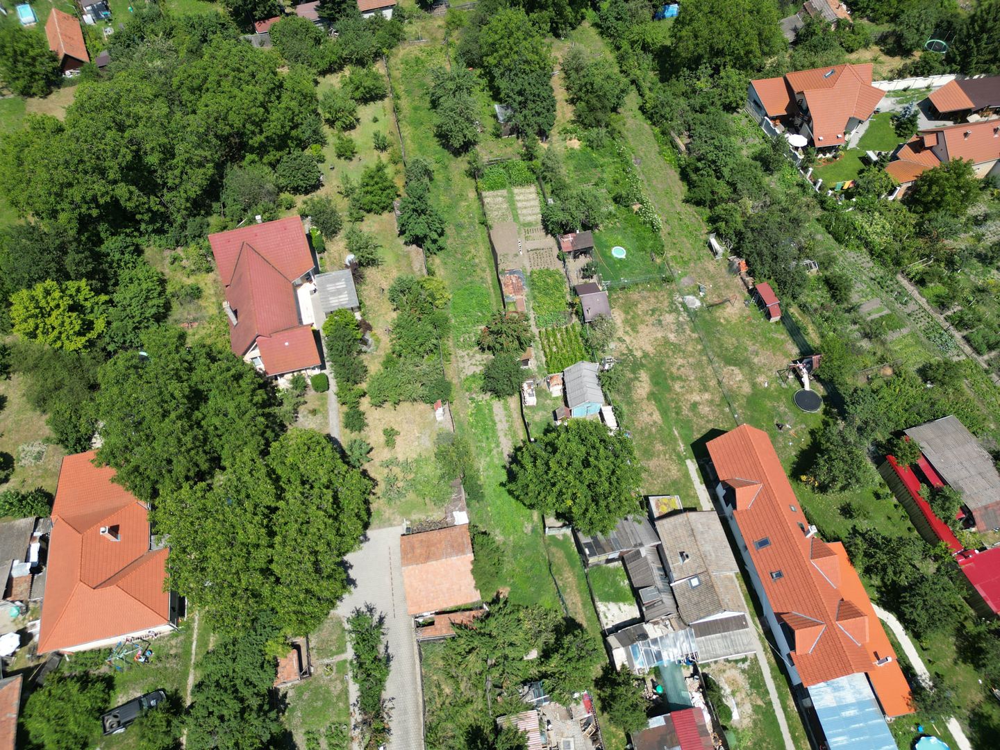 Doua case de vanzare 75 M² + curte 720 M² Piata Kalvin - Poză 19