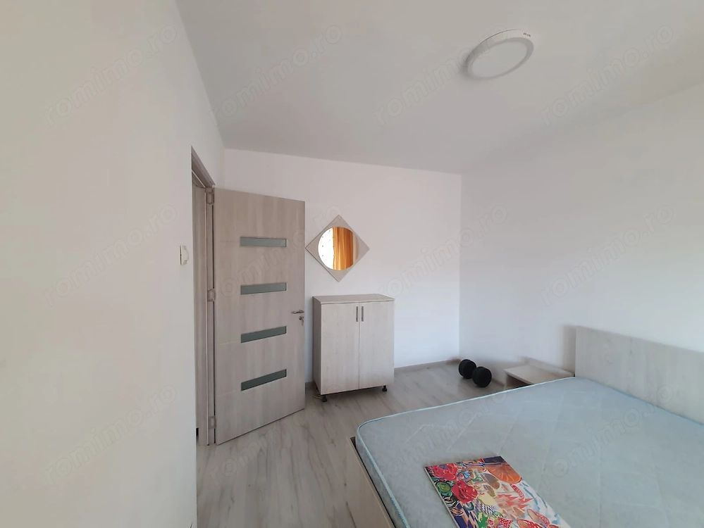 Închiriere Apartament cu 2 camere decomandat, 2 min metrou, parcare, 2 AC - Poză 4