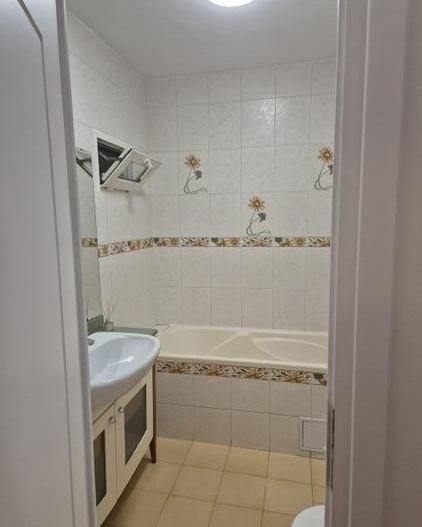 Apartament 3 camere de inchiriat | Mobilat | Drumul Taberei - Poză 14