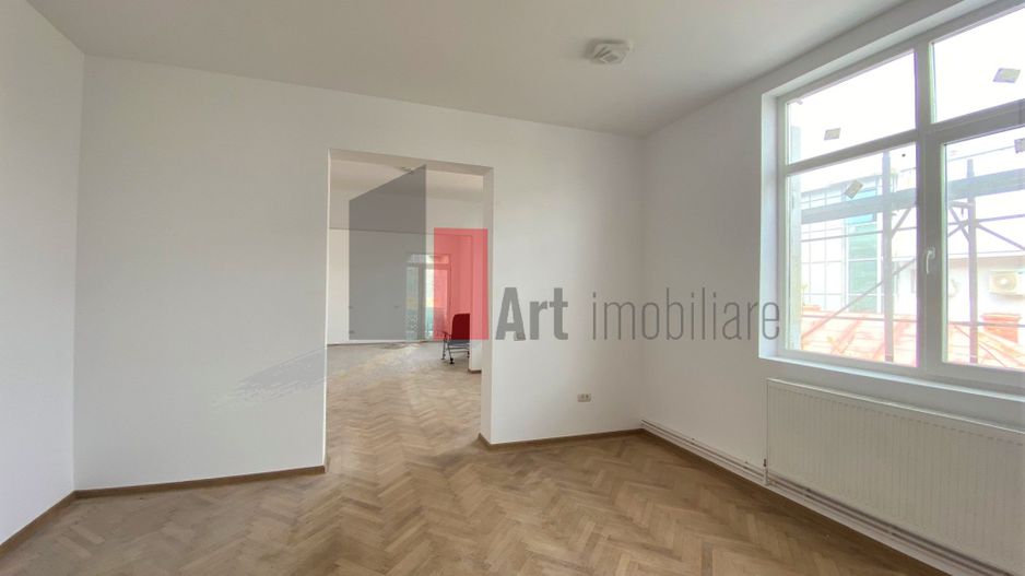 Spatiu 2 etaje in Vila cu 4 locuri parcare | zona Mosilor - Poză 1