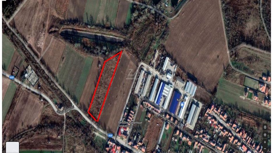 Teren Intravilan in zona accesibila ! Acces la sosea. Utilitati in apropiere. - Poză 1