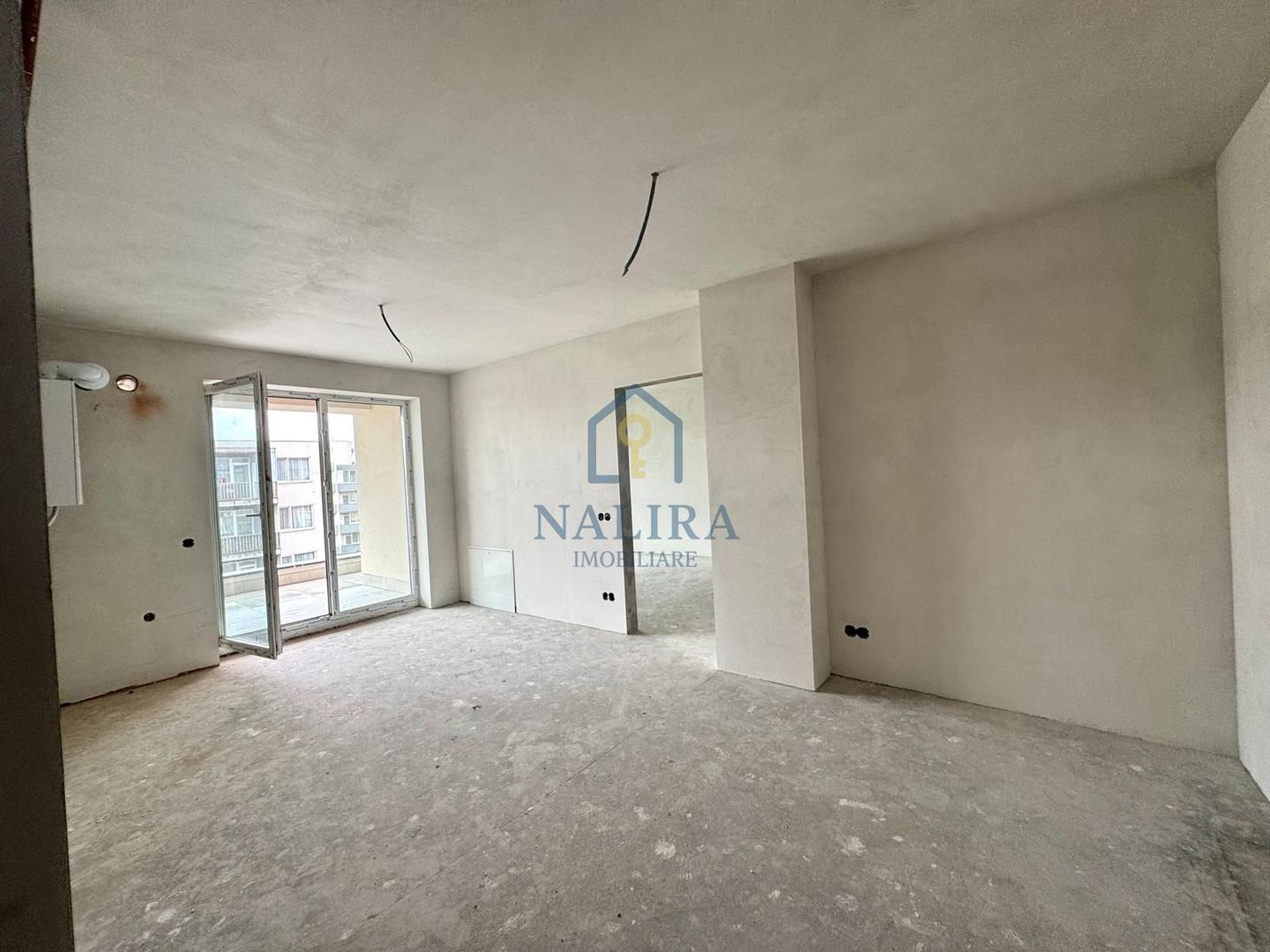 Apartament 3 camere de vanzare - bloc nou - Poză 2
