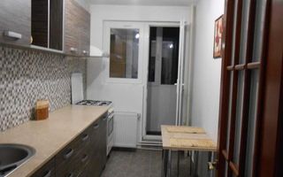 Apartament 3 camere,90 mp, balcon 15 mp, acces direct catre IOR - Poză 2