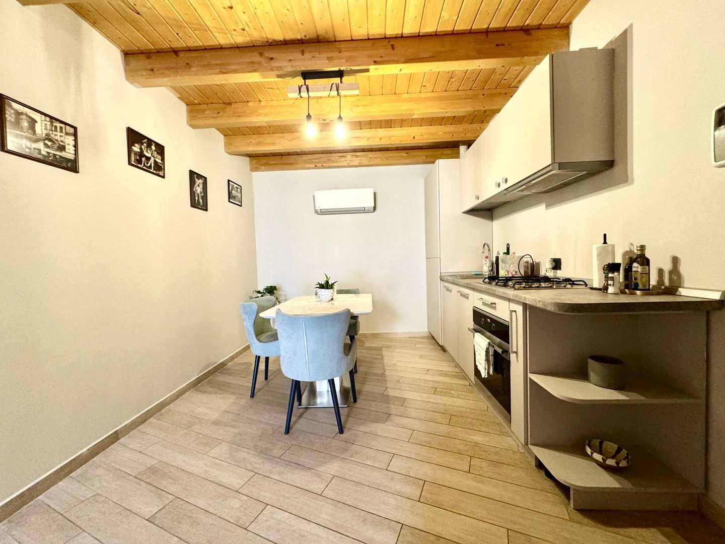 Apartament tip loft, 2 camere, Piața Unirii - Poză 12