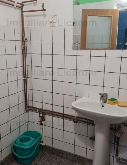 Spatiu comercial Piata Astra intrare din Uranus, VAD COMERCIAL - Poză 2