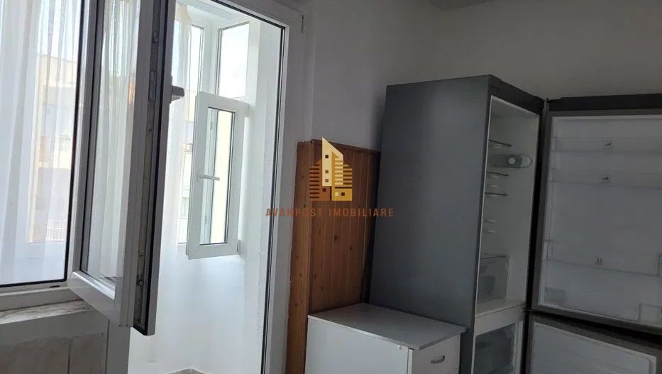 | Apartament cu 2 camere de vanzare | Decomandat | Cartierul Grigorescu | - Poză 4