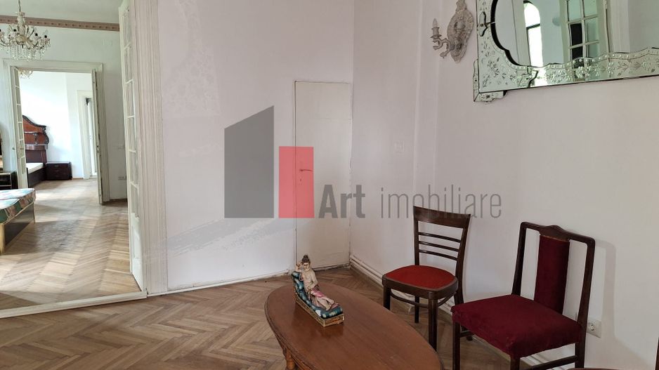 Apartamentul "KORTER" , et. 2 in vila, SINGUR PE ETAJ - Poză 10