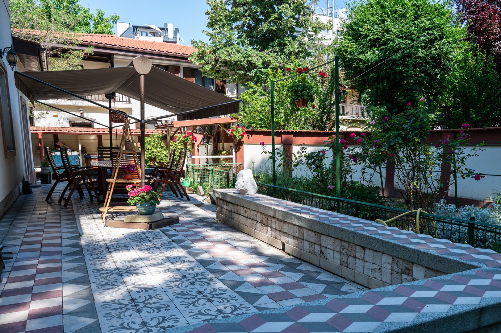 Refugiu elegant în inima Bucureștiului – Proprietate cu suflet - Poză 2